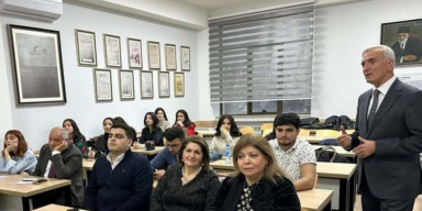 “Media subyektləri və müəlliflik hüququ” mövzusunda açıq dərs