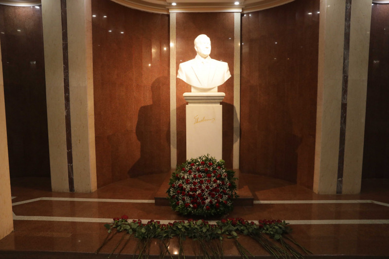 BDU-da Ümummilli Lider Heydər Əliyevin anım gününə həsr olunmuş tədbir keçirilib