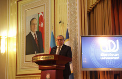 BDU-da Ümummilli Lider Heydər Əliyevin anım gününə həsr olunmuş tədbir keçirilib