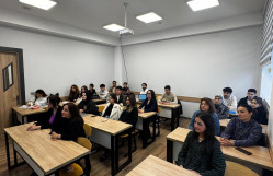 “Sosial media və milli mənəvi dəyərlər” mövzusunda elmi seminar