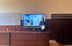 Fizika fakültəsi Tələbə Elmi Cəmiyyətinin elmi seminarı keçirilib