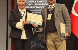 X BEYNALXALQ RUMİ KONFRANSI