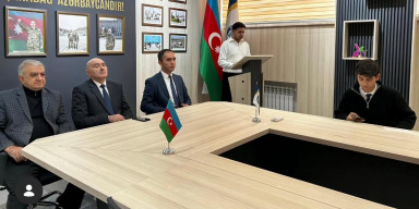 Ulu Öndər Heydər Əliyevin anım gününə həsr olunmuş “Sən elə bir zirvəsən” adlı tədbir