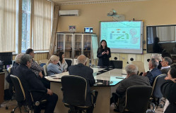 Elmi seminarda bimetal nanohissəciklər barədə danışılıb