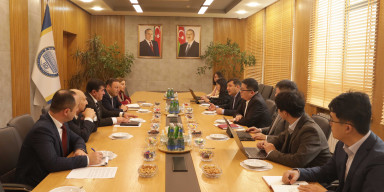 Çinin Sosial Elmlər Akademiyası nəzdində Modernləşmə Milli Akademiyasının nümayəndələri BDU-da