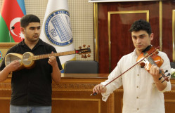 Üzeyir Hacıbəylinin 140 illik yubileyinə həsr olunmuş “Üzeyir Hacıbəyli: dahilik pəncərəsindən baxış” adlı elmi seminar keçirilib.