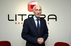 "Dirilik" məcmuəsinin transliterasiya edilmiş toplusunun təqdimatı keçirilib