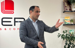 "Dirilik" məcmuəsinin transliterasiya edilmiş toplusunun təqdimatı keçirilib