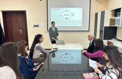 Fiziki və kolloid kimya kafedrasının II kurs magistrantının elmi tədqiqat işi təqdim edildi