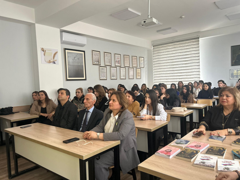 BDU-da Əməkdar jurnalist Zemfira Məhərrəmli ilə görüş