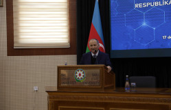 BDU-da tanınmış alim, professor Hacalı Nəcəfoğlunun 70 illik yubileyinə həsr olunmuş Respublika elmi konfransı keçirilir