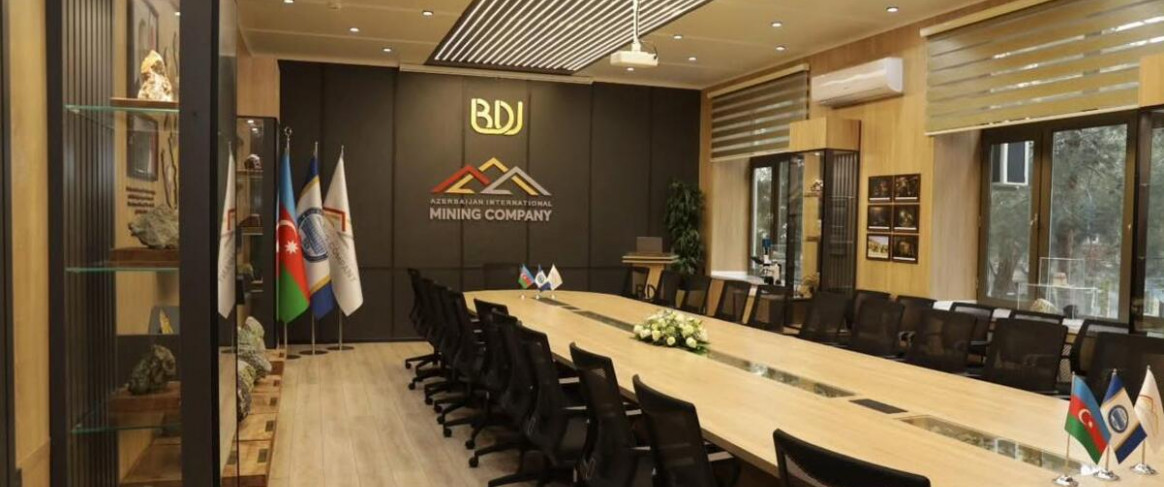 BDU-nun Geologiya fakültəsində "Azerbaijan International Mining Company Limited" şirkətinin dəstəyi ilə yaradılmış xüsusi auditoriyanın açılışı olub.