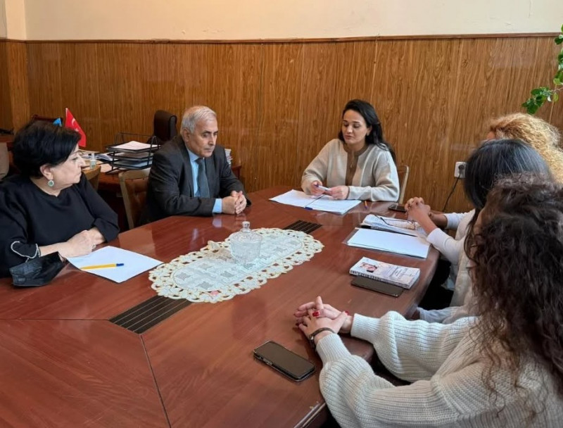 BDU-da elmi seminar: “Özbək və Azərbaycan dillərində körpə ilə bağlı mərasim etnoqrafizmləri”