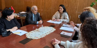 BDU-da elmi seminar: “Özbək və Azərbaycan dillərində körpə ilə bağlı mərasim etnoqrafizmləri”