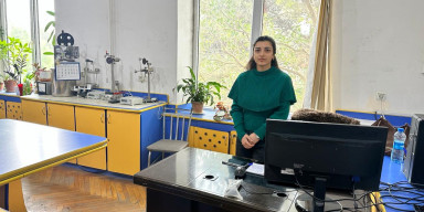 “Optika və molekulyar fizika” kafedrasının elmi seminarı keçirilib