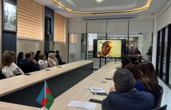 ULU ÖNDƏRƏ HƏSR EDİLMİŞ ELMİ SEMİNAR