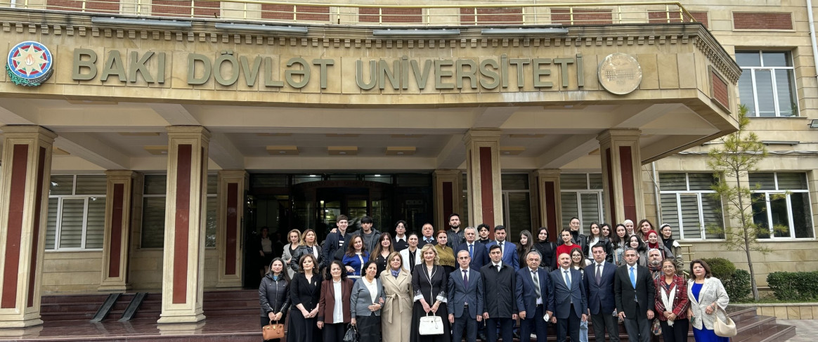 Xalq şairi Zəlimxan Yaqubun 75 illik yubileyinə həsr olunmuş  Respublika elmi konfransı