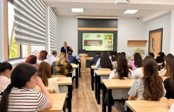 BDU-da elmi seminar: “Mirzə Fətəli Axundzadə irsinin biblioqrafik tədqiqi”
