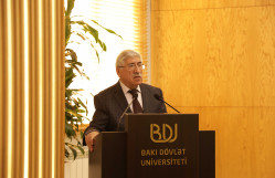 BDU-da “Güclü lider, güclü dövlətçilik, davamlı inkişaf" mövzusunda dəyirmi masa keçirilib
