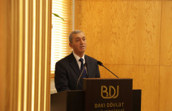 BDU-da “Güclü lider, güclü dövlətçilik, davamlı inkişaf" mövzusunda dəyirmi masa keçirilib