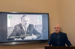 “Heydər Əliyev-Qəlbimizdə yaşayan irs, yolumuza işıq tutan ad” mövzusunda tədbir keçirilib