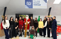 31 dekabr - Dünya Azərbaycanlılarının Həmrəyliyi Günü və Yeni il münasibətilə tədbir keçirildi