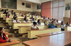 BDU-da millət vəkili, professor Kamilə Əliyeva ilə görüş