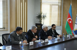 Türkmənistanın Azərbaycandakı səfiri və Elmlər Akademiyasının prezidenti BDU-da