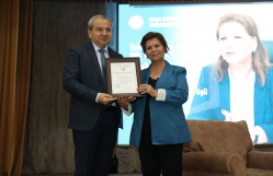 BDU-da tanınmış alim, şair, professor Mahirə Nağıqızı ilə görüş