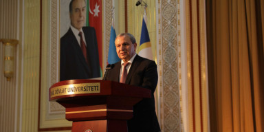 BDU-da ali məktəb tələbələri arasında III Respublika Olimpiadası qaliblərinin mükafatlandırılma mərasimi keçirilib