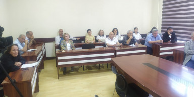 Elmlər doktoru dissertasiyasının ilkin müzakirəsi keçirilib