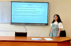 Bərk cisimlər fizikası kafedrasının elmi seminarı keçirilib