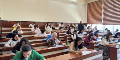 BDU-da Fizika fənni üzrə III Respublika olimpiadası keçirilib