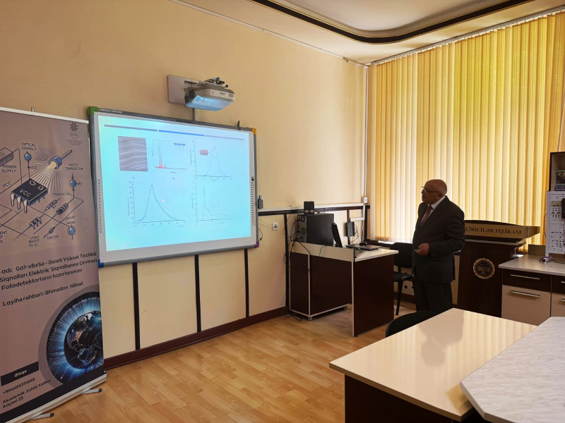 Yarımkeçiricilər fizikası kafedrasında növbəti elmi seminar