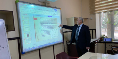 Nazik təbəqələrin kristallaşma kinetikası müzakirə olunub