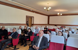 “Fizika problemləri” ETİ və Fizika fakültəsinin birgə elmi seminarı keçirilmişdir