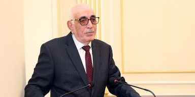 AMEA-nın müxbir üzvü Elşad Qurbanovun 75 yaşı tamam olur