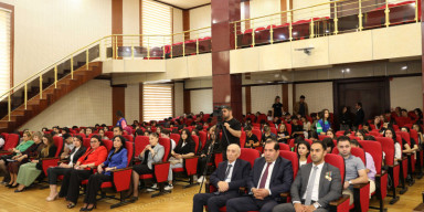 BDU-da “Azərbaycan XX əsrin əvvəllərində: müstəqilliyə aparan yollar” mövzusunda konfrans