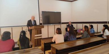 Kimya fakültəsi Gənc Alimlər Şurasının iclası keçirilib