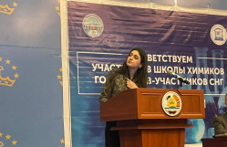 BDU-nun SABAH qruplarının tələbəsi Tacikistanda beynəlxalq elmi tədbirdə təqdimat edib