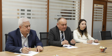 Özbəkistanın Çirçik Dövlət Pedaqoji Universitetinin nümayəndə heyəti BDU-da