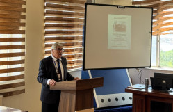 “Müsəlman Şərqinin ilk parlamentli respublikası tarixi tədqiqatlarda” mövzusunda II Respublika elmi konfransı keçirilib