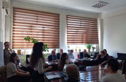 BDU-da bioinformatikada riyazi modelləşdirməyə həsr olunmuş elmi seminar keçirilib