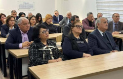 Professor Qulu Məhərrəmliyə “Şirməmməd Hüseynov” mükafatı təqdim olunub