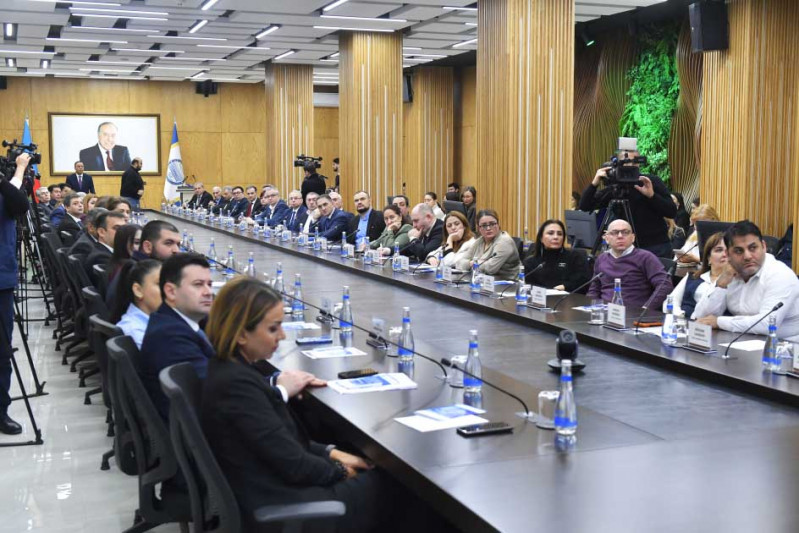 BDU-da audiovizual mediada Azərbaycan dilinin saflığının qorunmasına dair Respublika elmi-praktik konfransı keçirilib