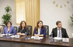 Audiovizual mediada Azərbaycan dilinin saflığının qorunmasına dair Respublika elmi-praktik konfransı keçirilib