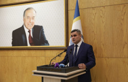 Audiovizual mediada Azərbaycan dilinin saflığının qorunmasına dair Respublika elmi-praktik konfransı keçirilib