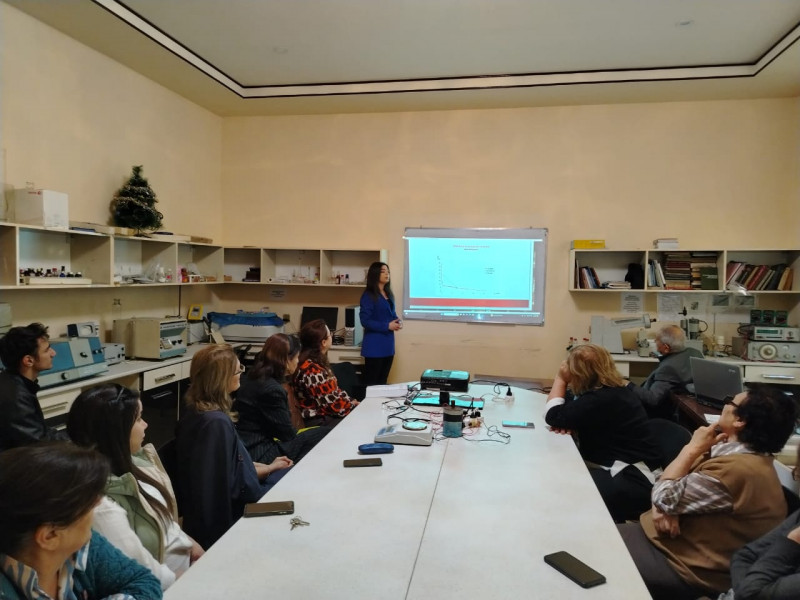 Maddə quruluşu kafedrasında elmi seminar keçirilib