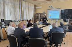 Elmi seminarda neftlə çirklənmiş suların təmizlənməsi məzələləri müzakirə olunub