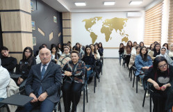 Coğrafiya fakültəsində “Pitching” və təqdimat bacarıqları” mövzusunda ustad dərsi keçirilib